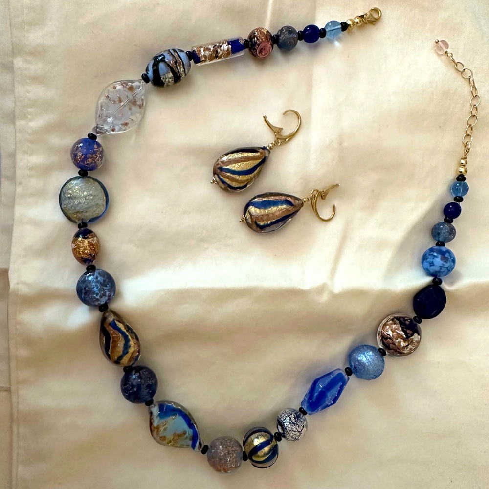Ross-Simons Italian Murano Glass Bead Teardrop Blue & Gold Necklace Earrings 18k - Picture 3 of 7